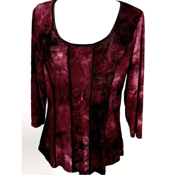 Roz and Ali Tops - Roz and Ali NWT Flocked top size L Wine overdyed Bust 39 Waist 34" C back 24"